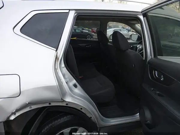 KNMAT2MV0GP663759 2016 NISSAN ROGUE - Image 8