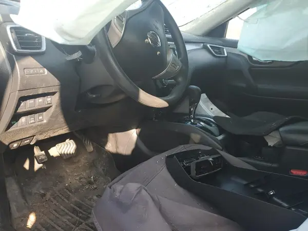 KNMAT2MV0GP677984 2016 NISSAN ROGUE - Image 8