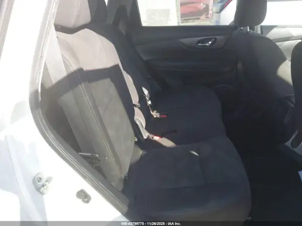 KNMAT2MV0GP690217 2016 NISSAN ROGUE - Image 8