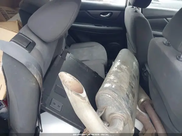 KNMAT2MV0GP709400 2016 NISSAN ROGUE - Image 8