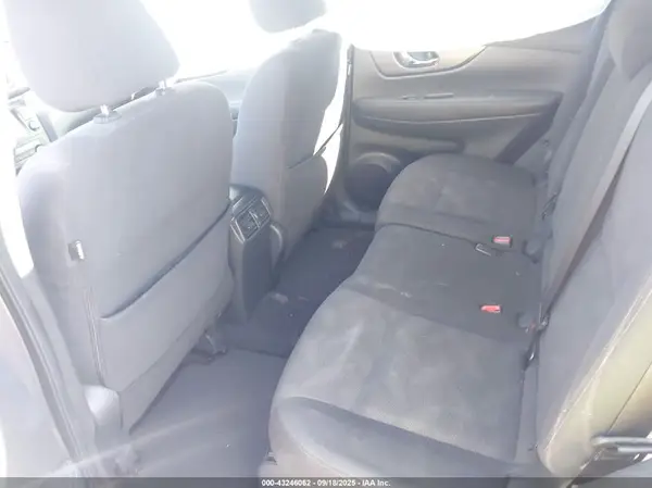 KNMAT2MV0GP709655 2016 NISSAN ROGUE - Image 8