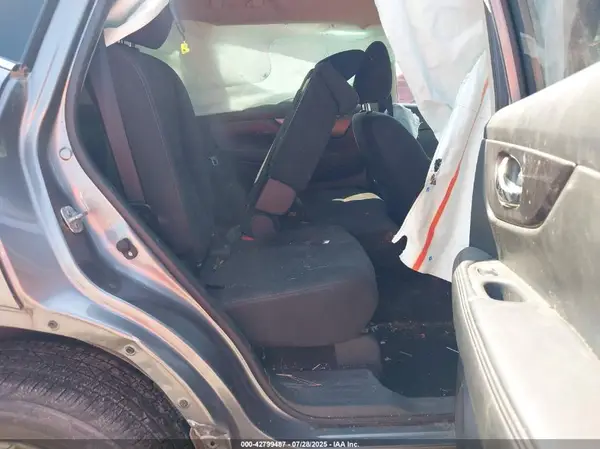 KNMAT2MV0GP711759 2016 NISSAN ROGUE - Image 8