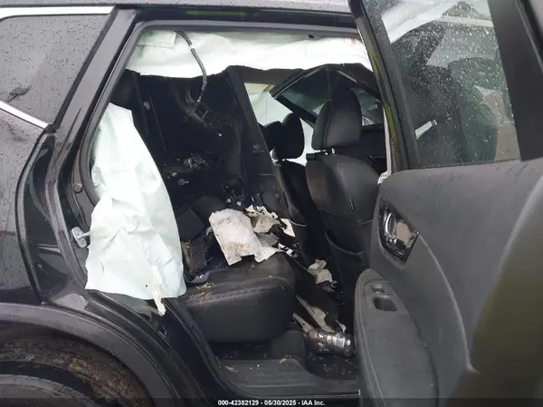KNMAT2MV0GP719327 2016 NISSAN ROGUE - Image 8