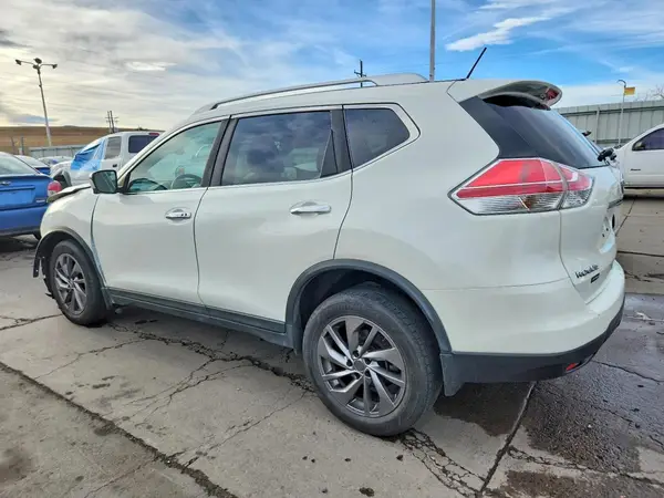 KNMAT2MV0GP734068 2016 NISSAN ROGUE - Image 2