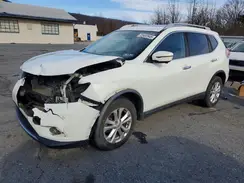 KNMAT2MV0GP735852 2016 NISSAN ROGUE