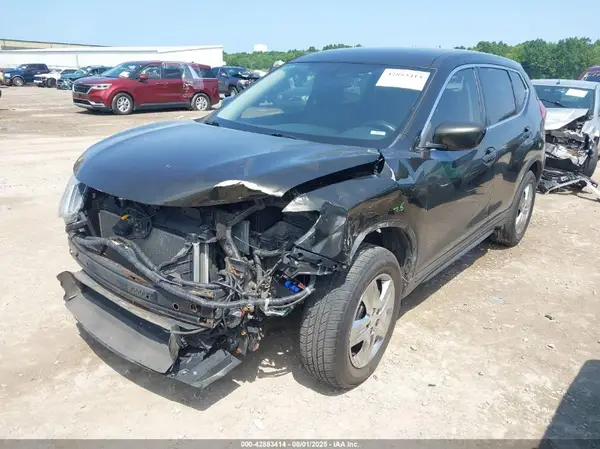 KNMAT2MV0HP505617 2017 NISSAN ROGUE - Image 2