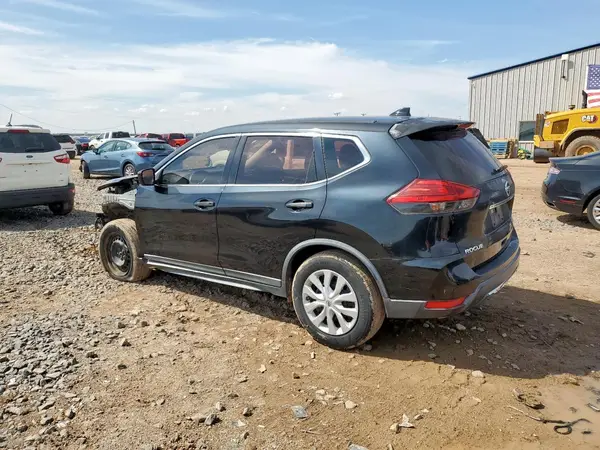 KNMAT2MV0HP508033 2017 NISSAN ROGUE - Image 2