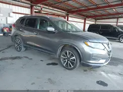 KNMAT2MV0HP511370 2017 NISSAN ROGUE
