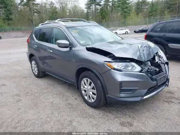 KNMAT2MV0HP513605 2017 NISSAN ROGUE - Image 1