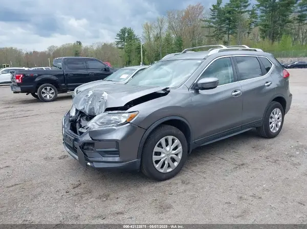 KNMAT2MV0HP513605 2017 NISSAN ROGUE - Image 2