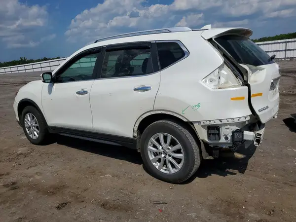KNMAT2MV0HP516200 2017 NISSAN ROGUE - Image 2