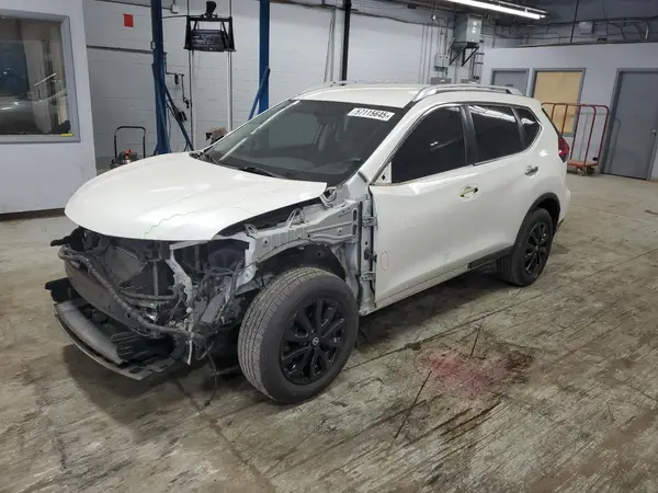 KNMAT2MV0HP520098 2017 NISSAN ROGUE - Image 1