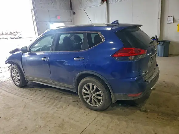 KNMAT2MV0HP524944 2017 NISSAN ROGUE - Image 2