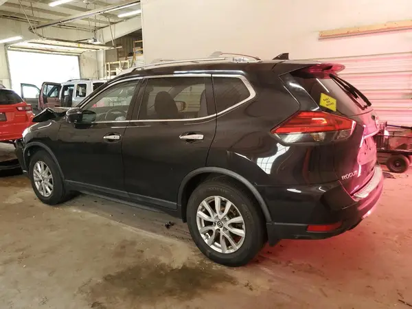 KNMAT2MV0HP526127 2017 NISSAN ROGUE - Image 2