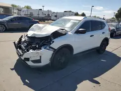 KNMAT2MV0HP546149 2017 NISSAN ROGUE