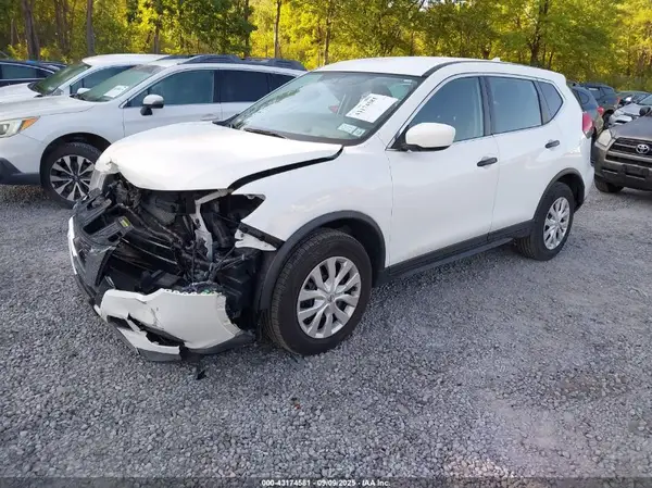 KNMAT2MV0HP549634 2017 NISSAN ROGUE - Image 2