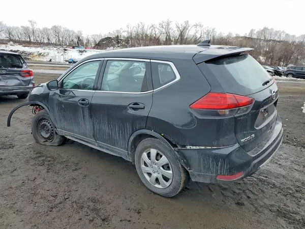KNMAT2MV0HP562979 2017 NISSAN ROGUE - Image 2