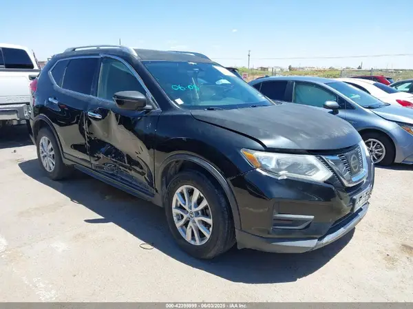 KNMAT2MV0HP583007 2017 NISSAN ROGUE - Image 1