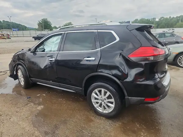 KNMAT2MV0HP587591 2017 NISSAN ROGUE - Image 2