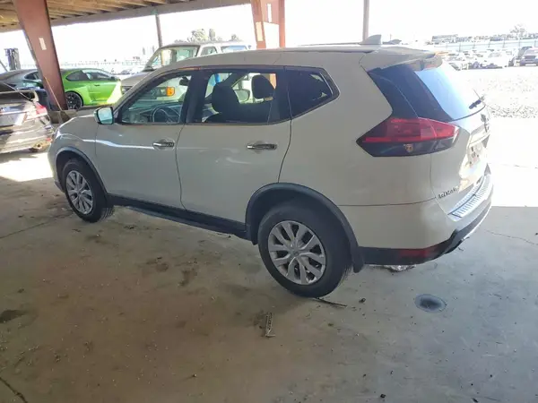 KNMAT2MV0HP591057 2017 NISSAN ROGUE - Image 2