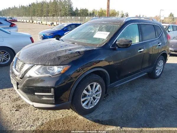 KNMAT2MV0HP594945 2017 NISSAN ROGUE - Image 2