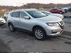 KNMAT2MV0HP595383 2017 NISSAN ROGUE