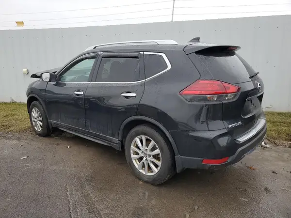 KNMAT2MV0HP596338 2017 NISSAN ROGUE - Image 2