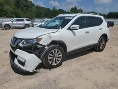KNMAT2MV0HP597456 2017 NISSAN ROGUE