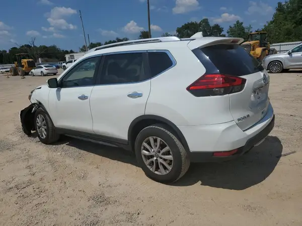 KNMAT2MV0HP597456 2017 NISSAN ROGUE - Image 2