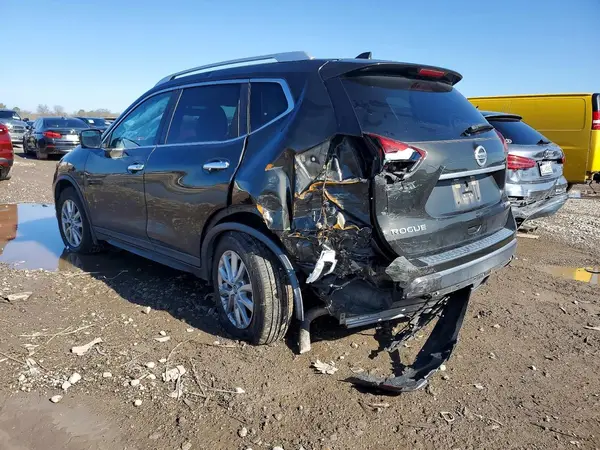 KNMAT2MV0HP598784 2017 NISSAN ROGUE - Image 2