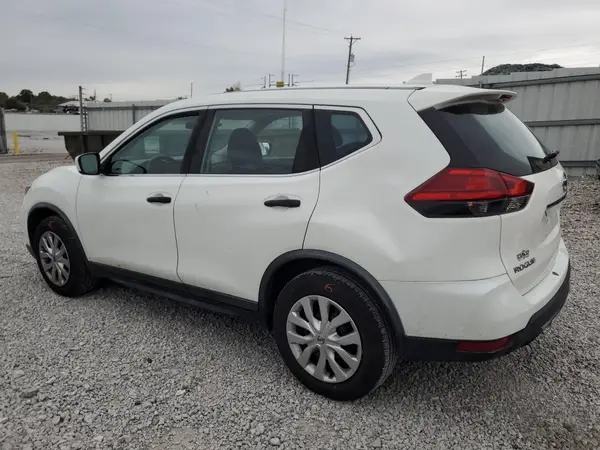 KNMAT2MV0HP602901 2017 NISSAN ROGUE - Image 2
