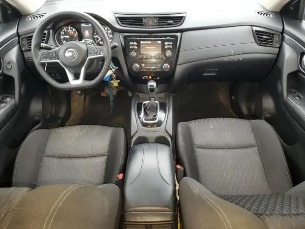 KNMAT2MV0HP602901 2017 NISSAN ROGUE - Image 8