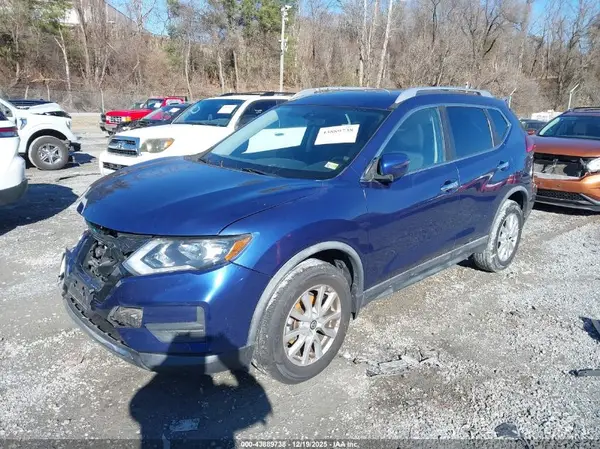 KNMAT2MV0HP605488 2017 NISSAN ROGUE - Image 2