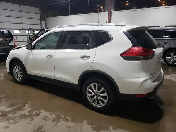 KNMAT2MV0HP606303 2017 NISSAN ROGUE - Image 2