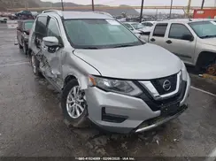 KNMAT2MV0HP607869 2017 NISSAN ROGUE