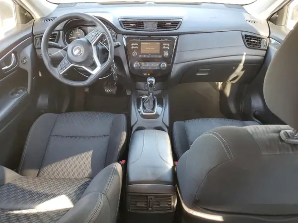 KNMAT2MV0HP610576 2017 NISSAN ROGUE - Image 8