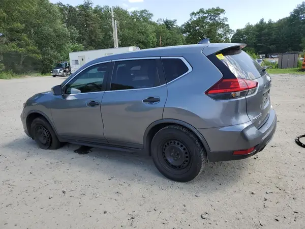 KNMAT2MV0HP613929 2017 NISSAN ROGUE - Image 2