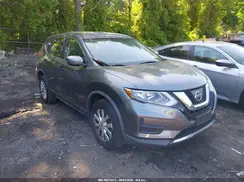 KNMAT2MV0HP619245 2017 NISSAN ROGUE