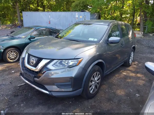 KNMAT2MV0HP619245 2017 NISSAN ROGUE - Image 2