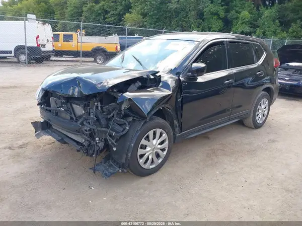 KNMAT2MV0JP502318 2018 NISSAN ROGUE - Image 2