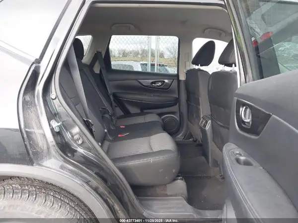 KNMAT2MV0JP507244 2018 NISSAN ROGUE - Image 8