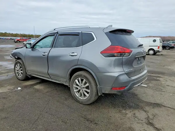 KNMAT2MV0JP508426 2018 NISSAN ROGUE - Image 2
