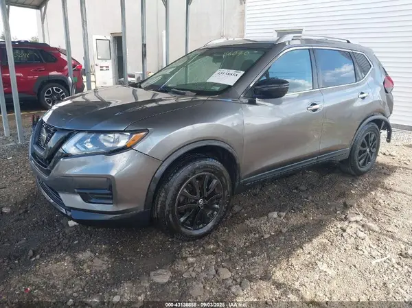 KNMAT2MV0JP510547 2018 NISSAN ROGUE - Image 2