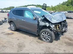 KNMAT2MV0JP511181 2018 NISSAN ROGUE