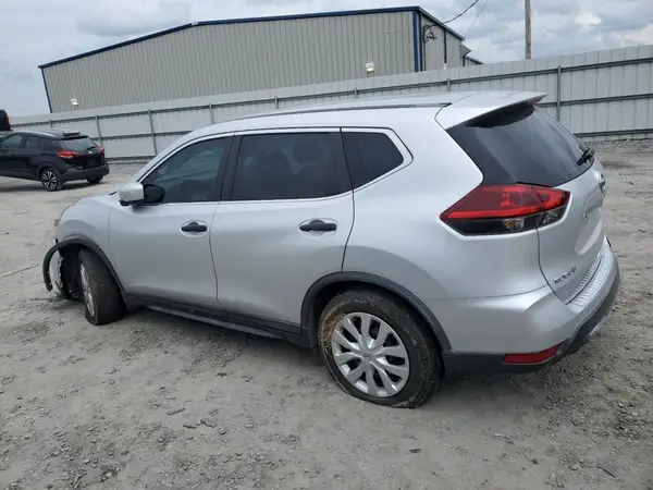 KNMAT2MV0JP512881 2018 NISSAN ROGUE - Image 2