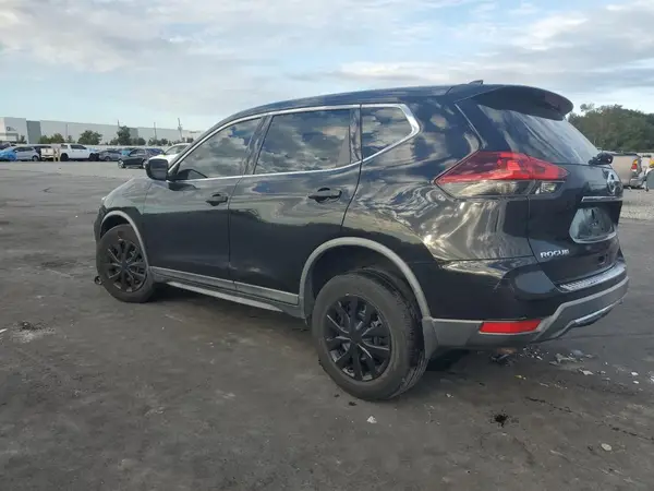 KNMAT2MV0JP513352 2018 NISSAN ROGUE - Image 2