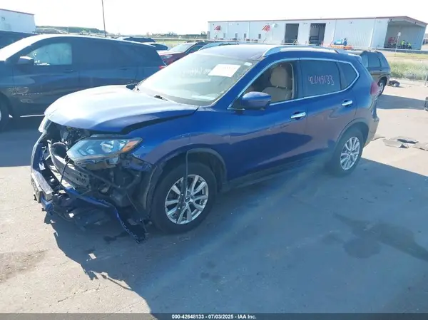 KNMAT2MV0JP513772 2018 NISSAN ROGUE - Image 2