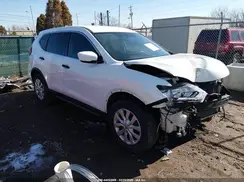 KNMAT2MV0JP520429 2018 NISSAN ROGUE