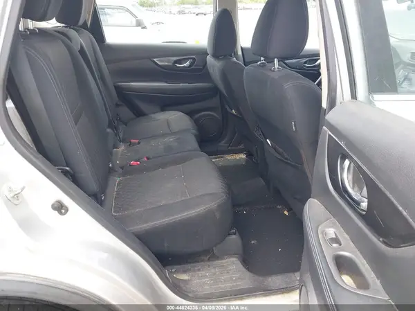 KNMAT2MV0JP521130 2018 NISSAN ROGUE - Image 8
