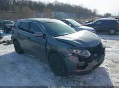 KNMAT2MV0JP521872 2018 NISSAN ROGUE